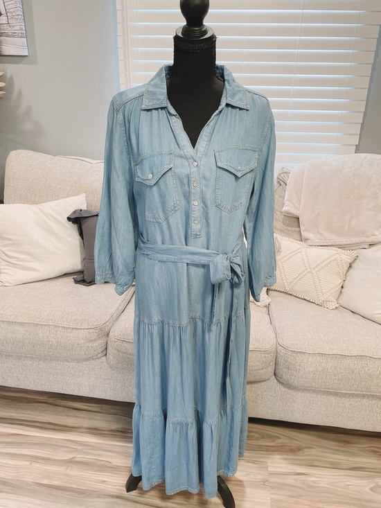 Westbound Dresses & Skirts - Nurture By Westbound Blue Denim Midi Dress Size Large